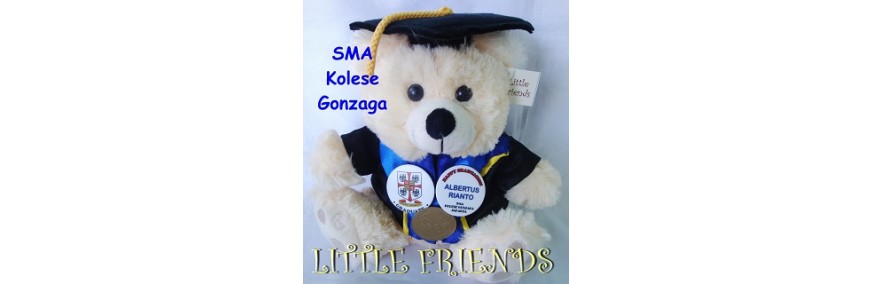Boneka Wisuda SMA Kolese Gonzaga